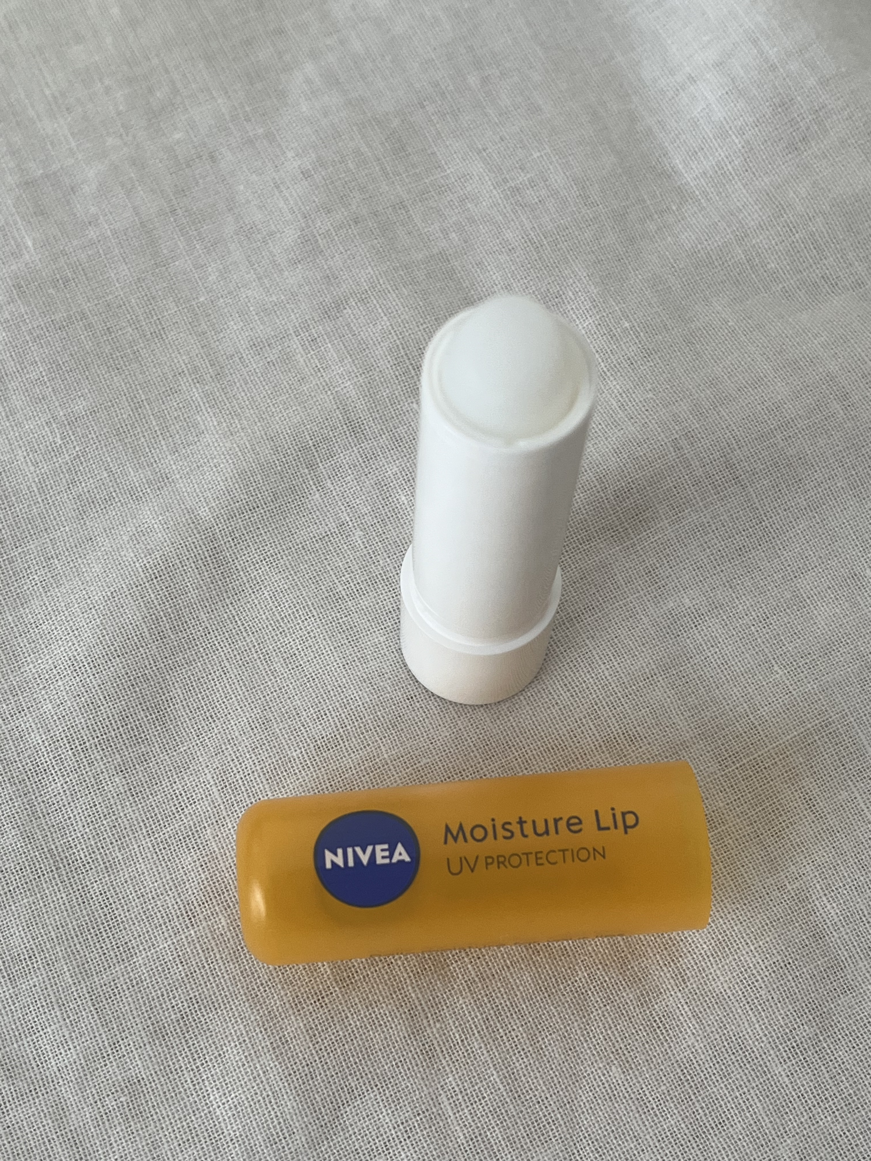 モイスチャーリップ UV/ニベア/リップクリームを使ったクチコミ（3枚目）