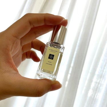 Jo MALONE LONDON ユズ コロンのクチコミ「#ジョーマローン_香水 
#ユズコロン

夏を思わせるユズをベースにした香り😌
奥に隠れる深い.....」（3枚目）