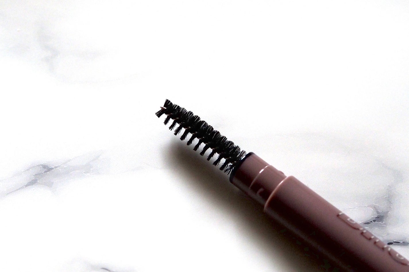 ファッションブロウ パウダーインペンシル N/MAYBELLINE NEW YORK/アイブロウペンシルを使ったクチコミ(3枚目)