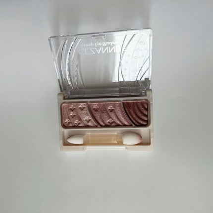 トーンアップアイシャドウ/CEZANNE/アイシャドウパレットを使ったクチコミ(2枚目)