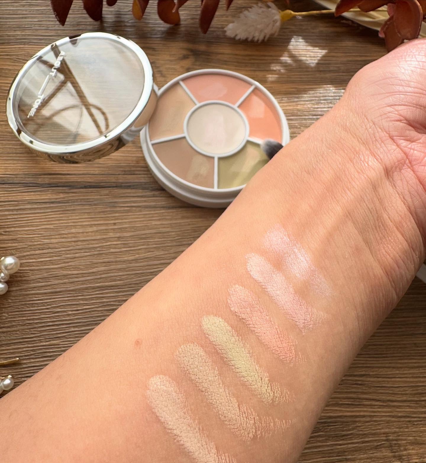 デザイニングマルチパレット/ABOUT TONE/パレットコンシーラーを使ったクチコミ（2枚目）