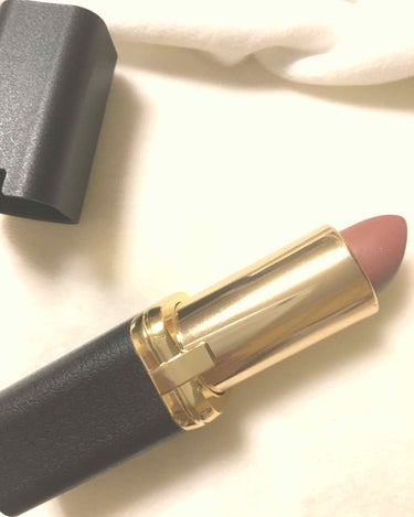 マットなのに潤う💄【ロレアルパリ カラーリッシュMマットN】219 ローズフォンデュ

一目でかわいい！買おう！と思った色です！
くすんだ色がすごくかわいいです！

発色もすごくいいですし、テクスチャー