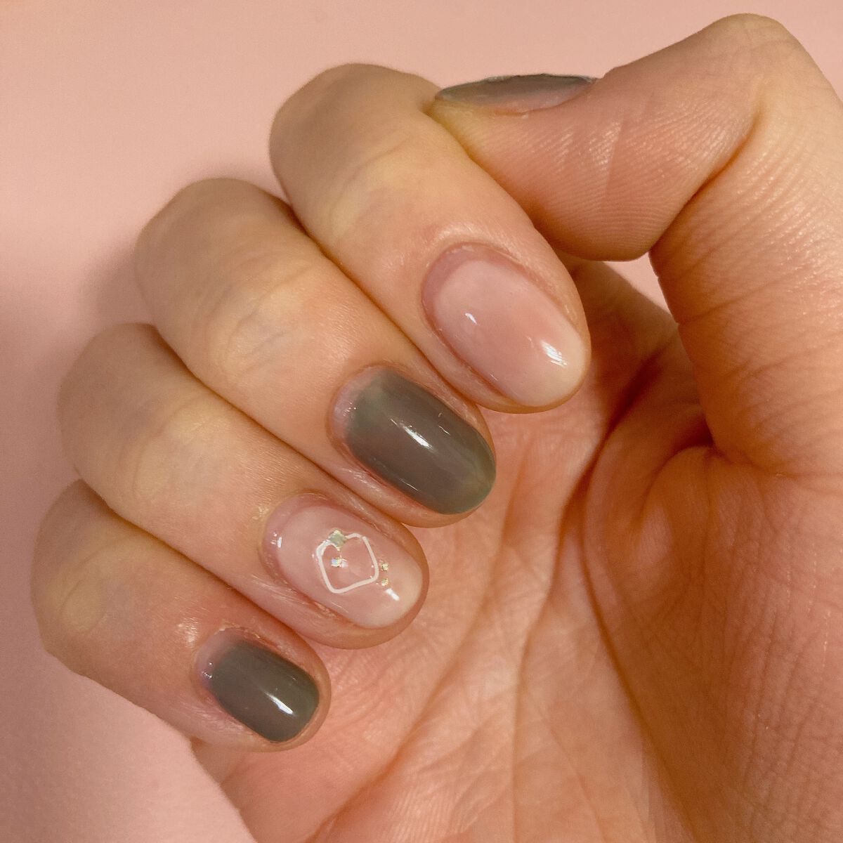 ムードペブルネイル/rom&nd/マニキュアを使ったクチコミ（1枚目）