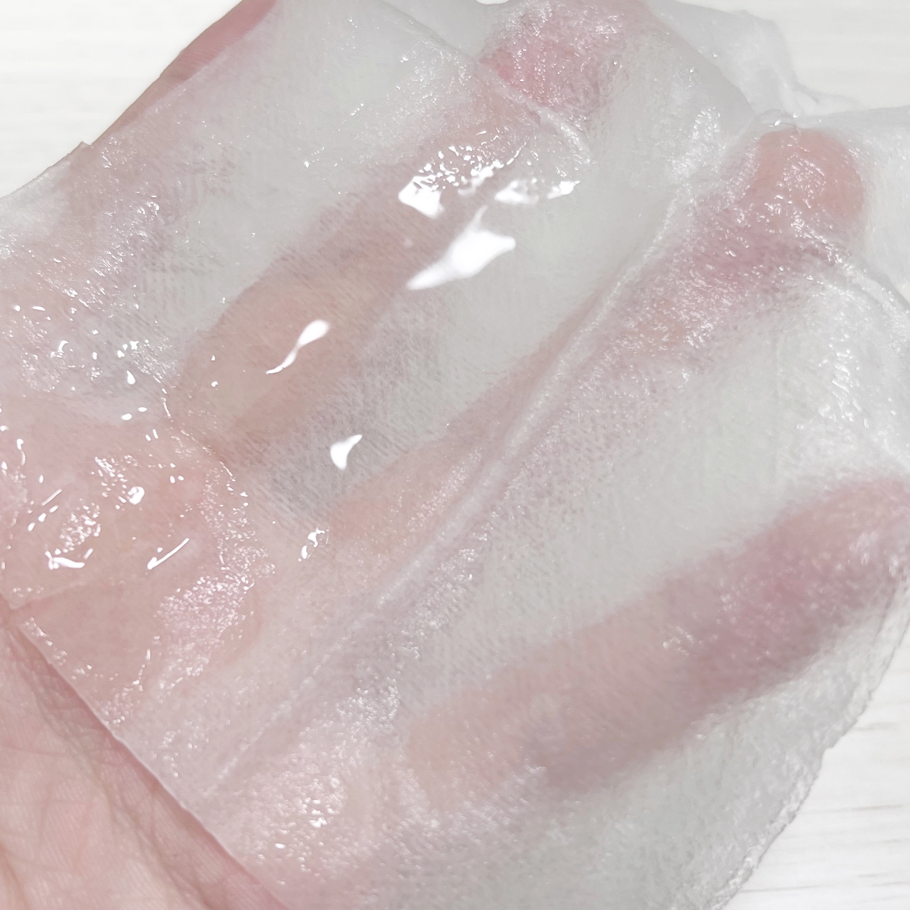 グルタチオンＣグローデイリーマスク/ESTHER FORMULA/シートマスク・パックを使ったクチコミ（3枚目）