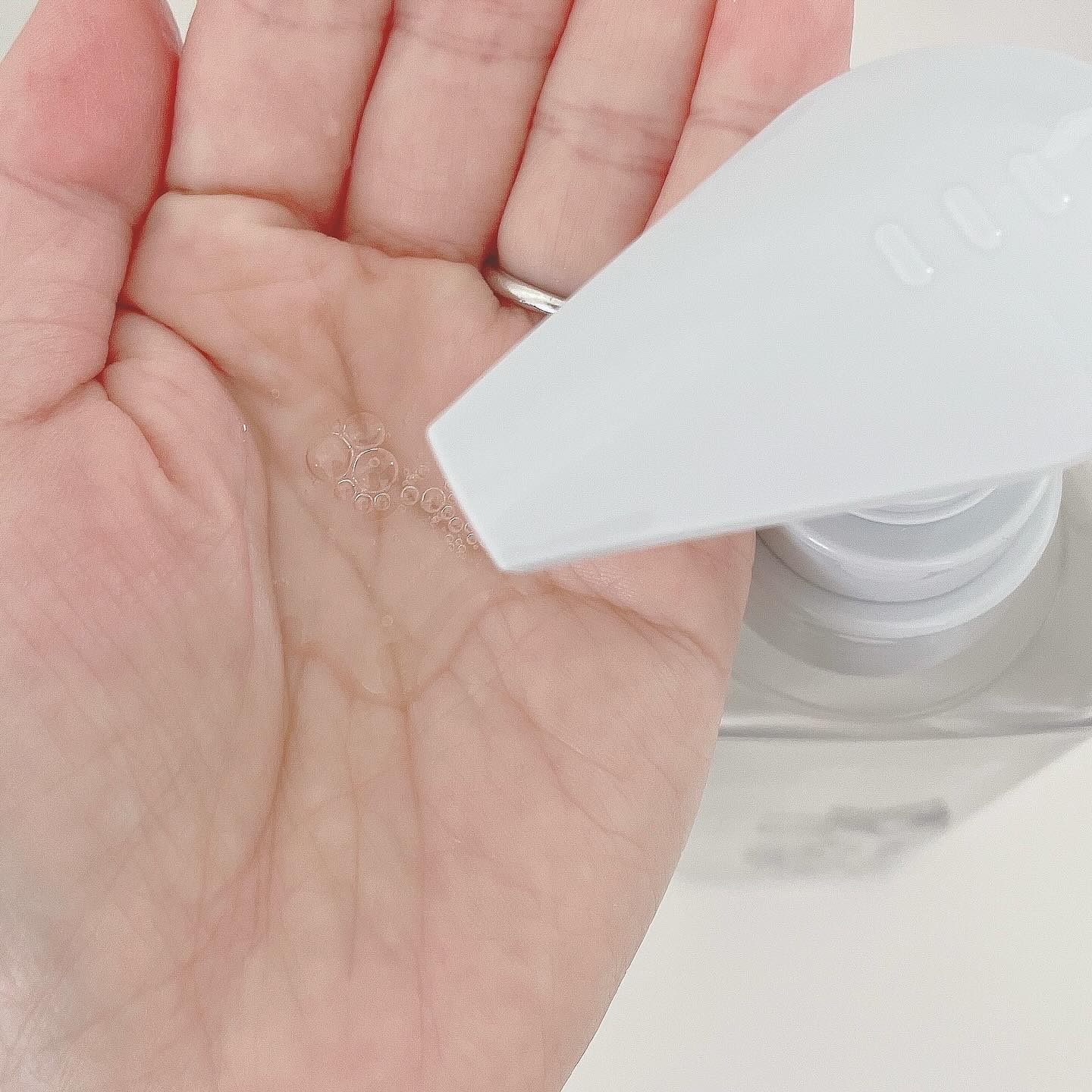 スリーク by サラサロン バランスエフェクトシャンプー／トリートメントのクチコミ「【Sleek　バランスエフェクトシャンプー＆トリートメント】
 
新しいシャンプーかなり良かっ.....」（2枚目）