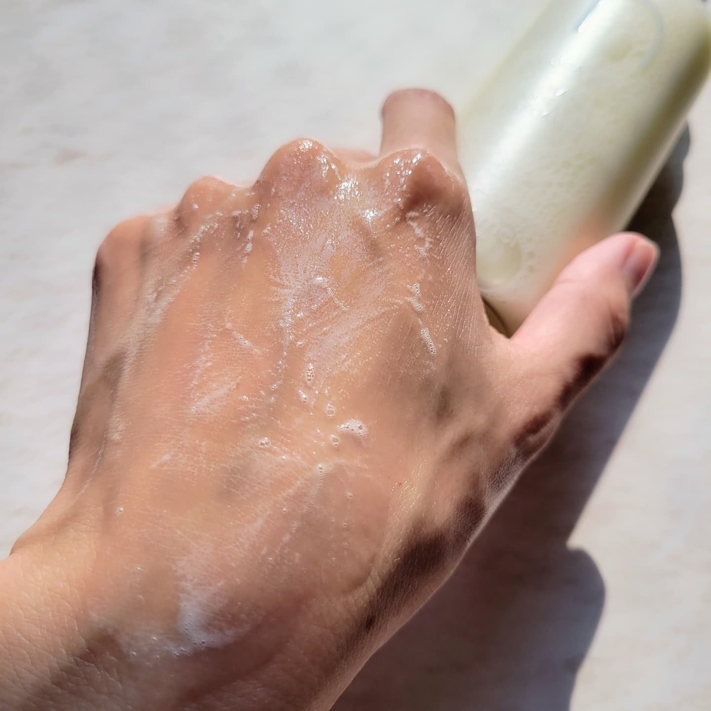 ダブルショットオイルトゥーフォームクレンザー/HAMEL/オイルクレンジングを使ったクチコミ（3枚目）