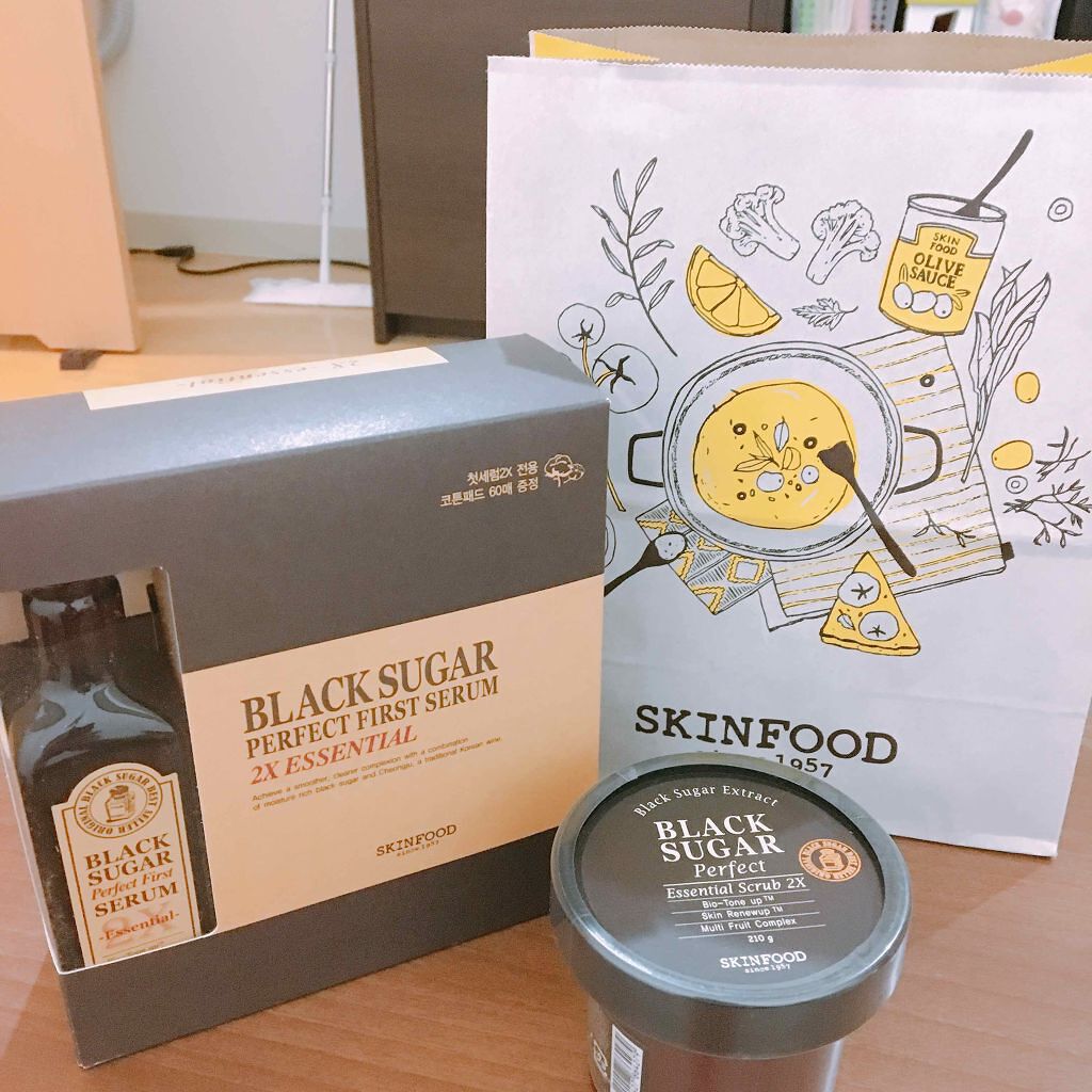 ブラックシュガー パーフェクトファーストセラム2X  エッセンシャル(旧)/SKINFOOD/美容液を使ったクチコミ（1枚目）