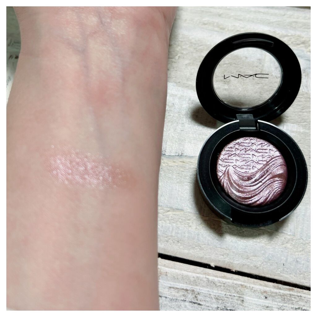 エクストラ ディメンション アイシャドウ スモーキー モーヴ/M・A・C/単色アイシャドウを使ったクチコミ（3枚目）