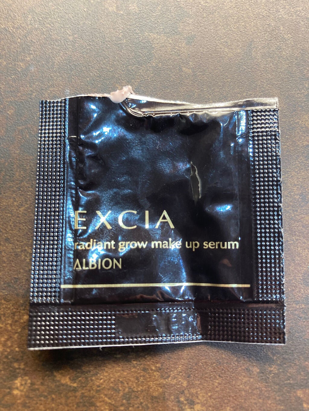 ラディアントグロウ メイクアップセラム/ALBION/化粧下地を使ったクチコミ(1枚目)
