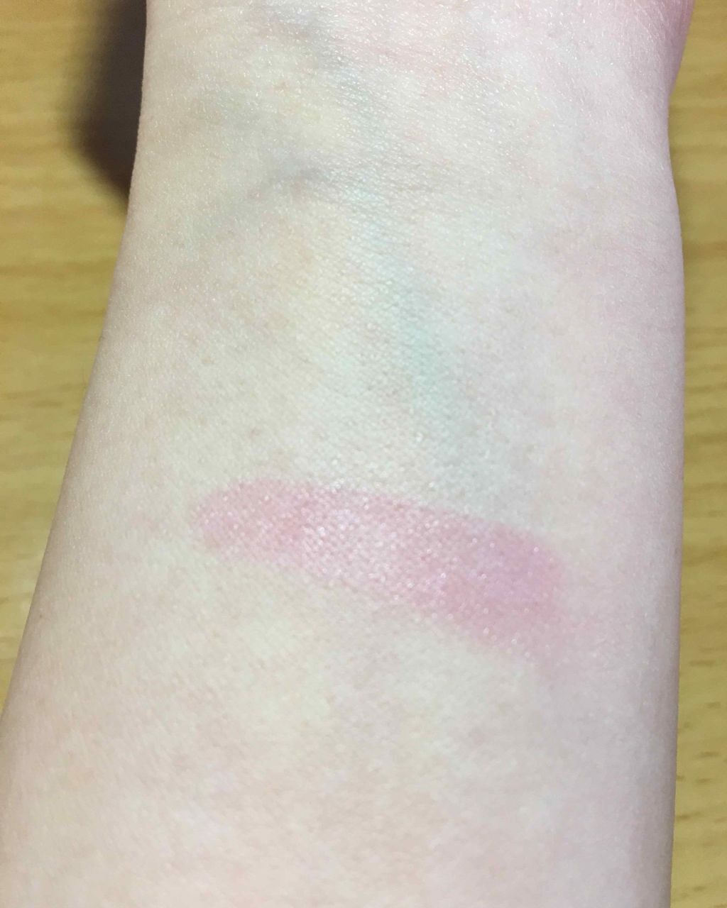 フォーエヴァージューシー オイルルージュ/JILL STUART/口紅を使ったクチコミ(3枚目)