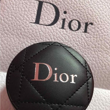 【旧】ディオールスキン フォーエヴァー クッション/Dior/クッションファンデーションを使ったクチコミ（1枚目）