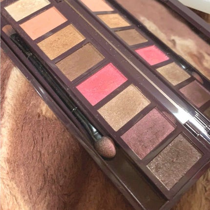 グラマラスリッチ アイパレット (クリスマスコフレ 2018)/Visée/メイクアップキットを使ったクチコミ(2枚目)