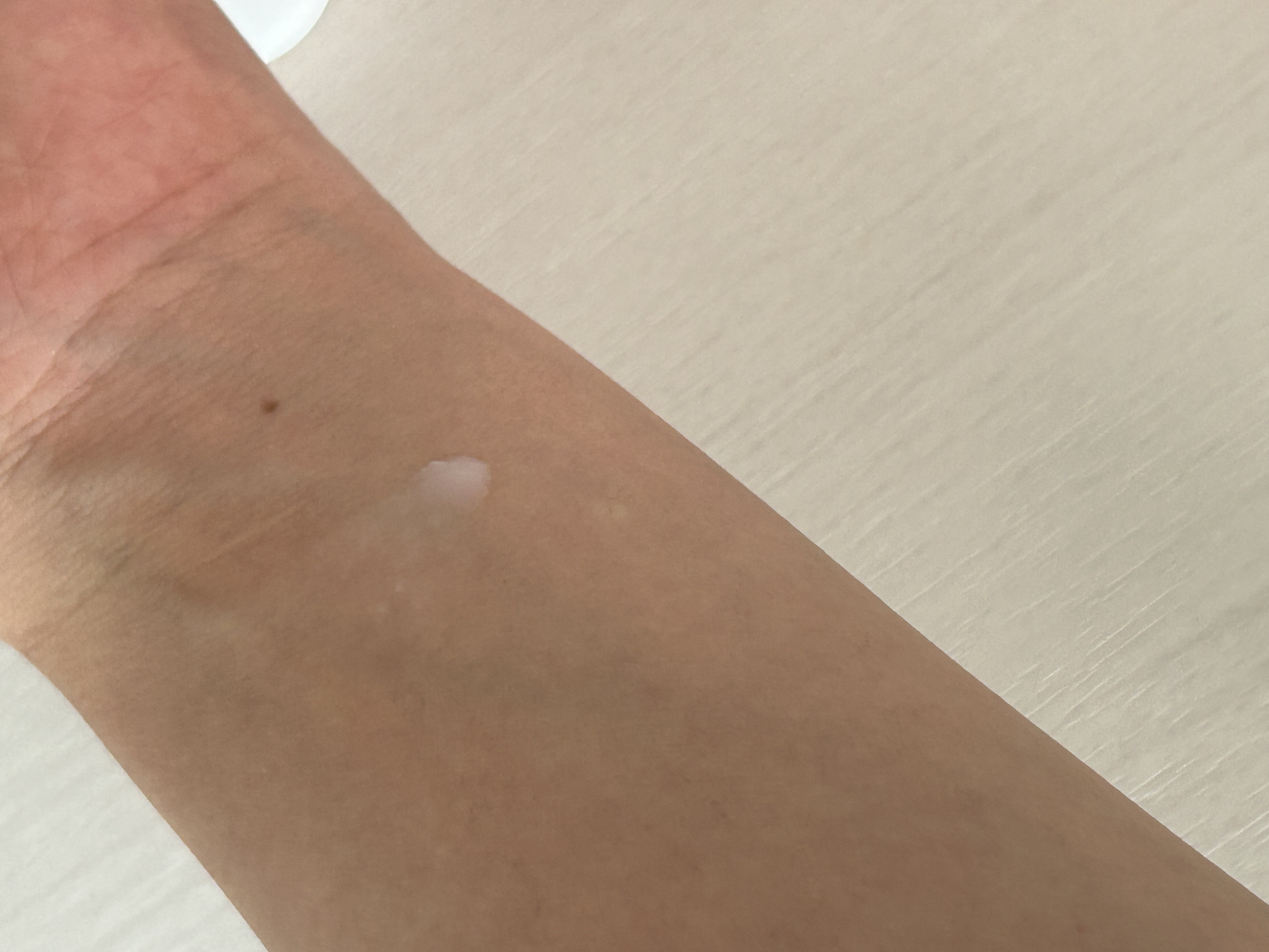 薬用雪肌精 ブライトニング エッセンス ローション/雪肌精/化粧水を使ったクチコミ（2枚目）