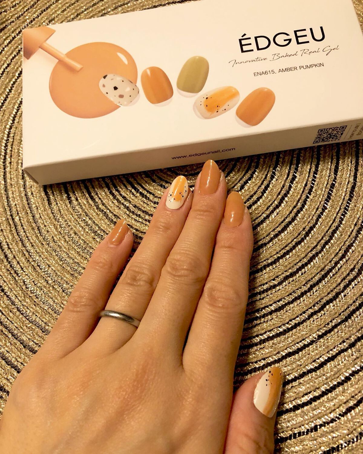 EDGEU ジェルネイルシール/EDGEU/ネイルシールを使ったクチコミ（1枚目）