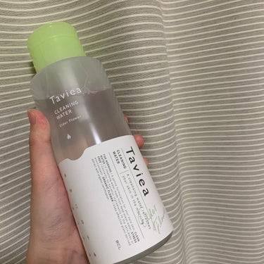 たまたまロフトで見かけた
拭き取り化粧水！

パケの雰囲気が好きで買ってみた！
朝から洗顔なんてめんどくさい、、、
拭き取り化粧水とか拭き取りパット大好きマンです。


スッキリする使い心地で
コットン