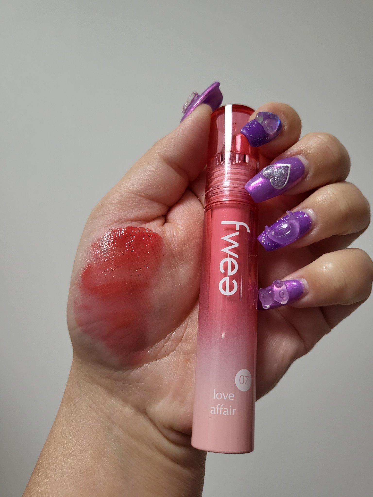 フィーティントガラス/fwee/リップティントを使ったクチコミ（2枚目）