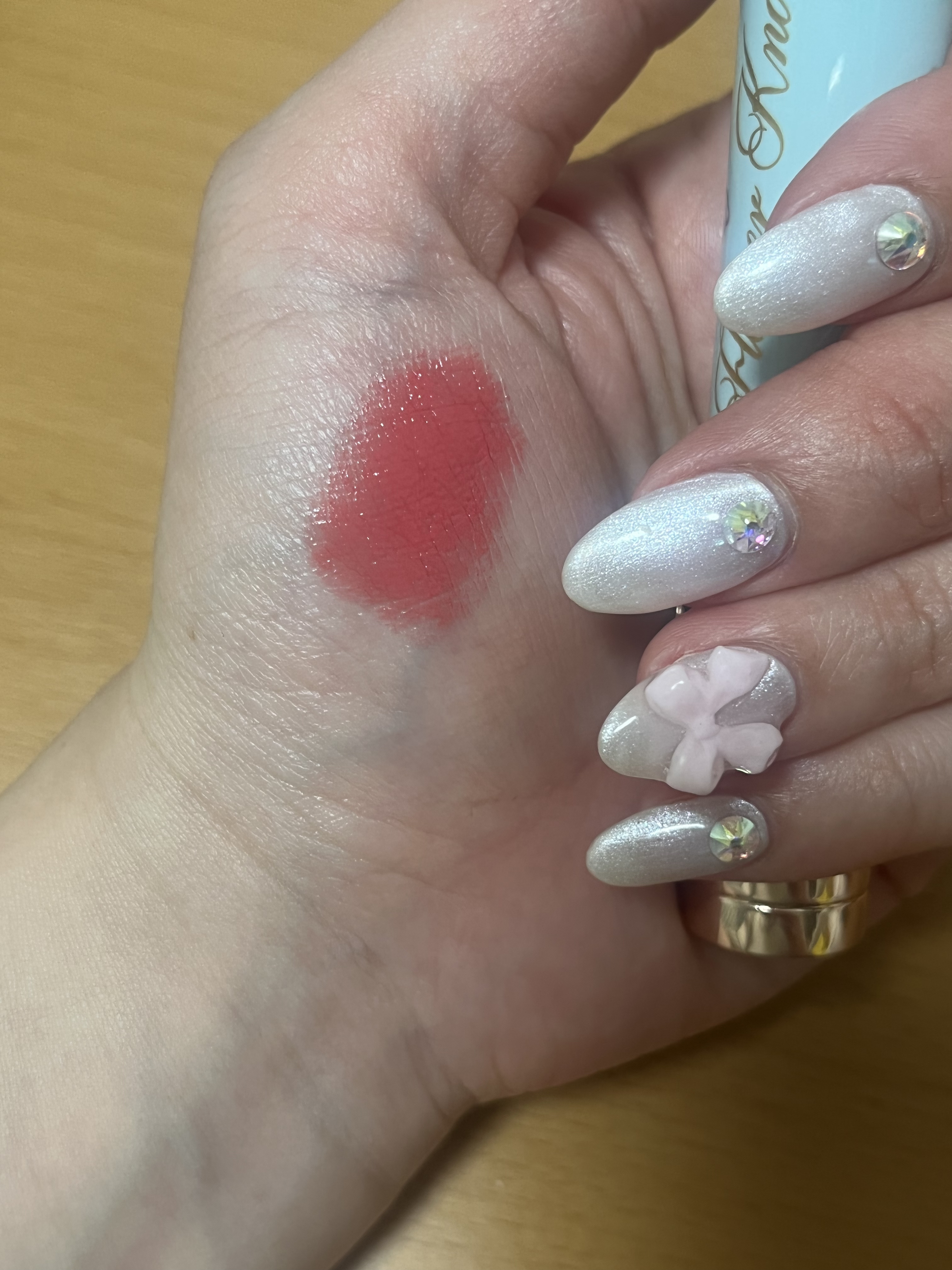 サーカスシリーズ グロッシーリップスティック /FlowerKnows/口紅を使ったクチコミ（3枚目）