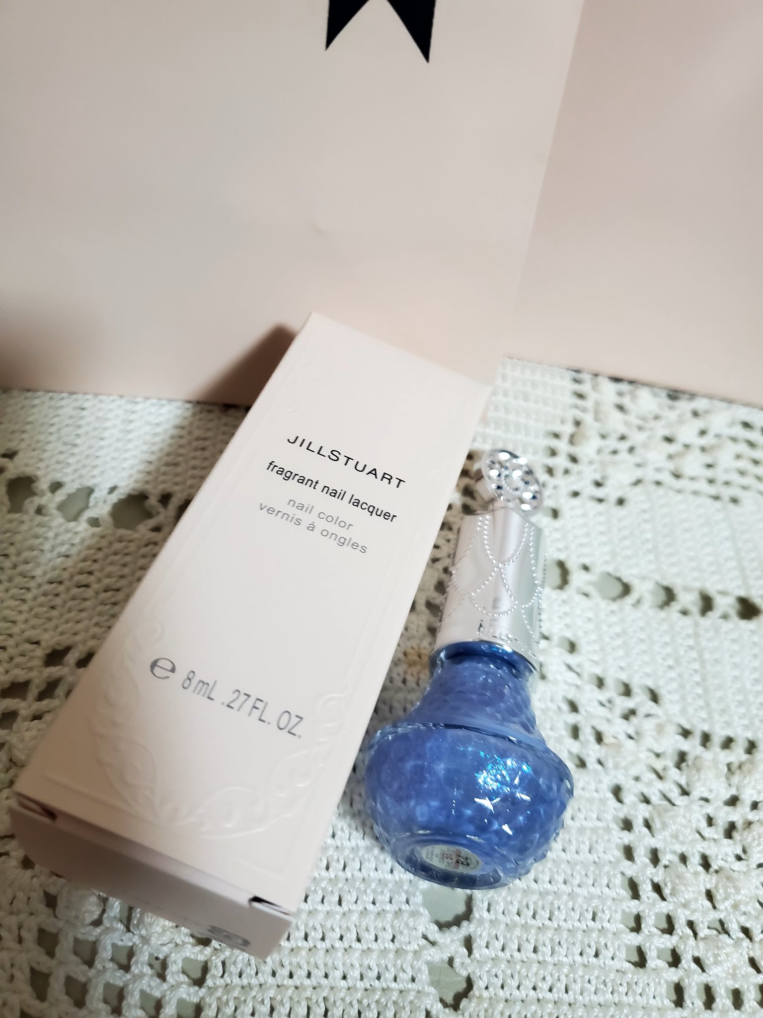 フレグラント ネイルラッカー 33 frozen chandelier(限定色）/JILL STUART/マニキュアを使ったクチコミ（1枚目）