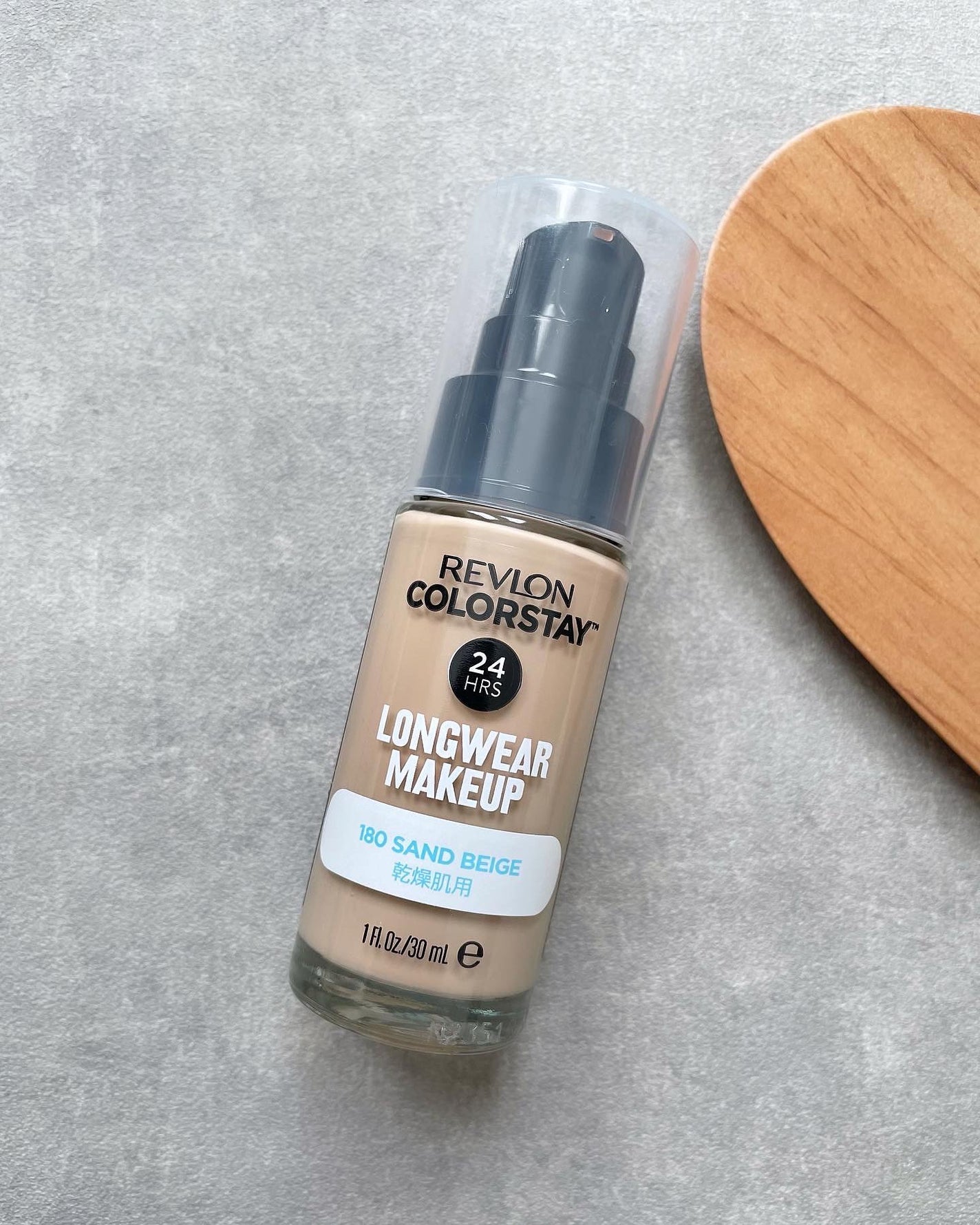カラーステイ ロングウェア メイクアップ/REVLON/リキッドファンデーションを使ったクチコミ(3枚目)