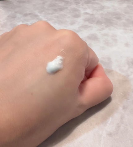 シカルファットプラス リペアミルク/アベンヌ/乳液を使ったクチコミ(3枚目)