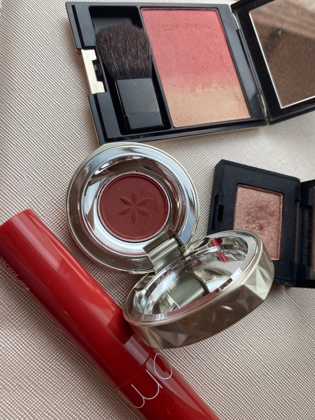 シングルアイシャドー/NARS/単色アイシャドウを使ったクチコミ(4枚目)