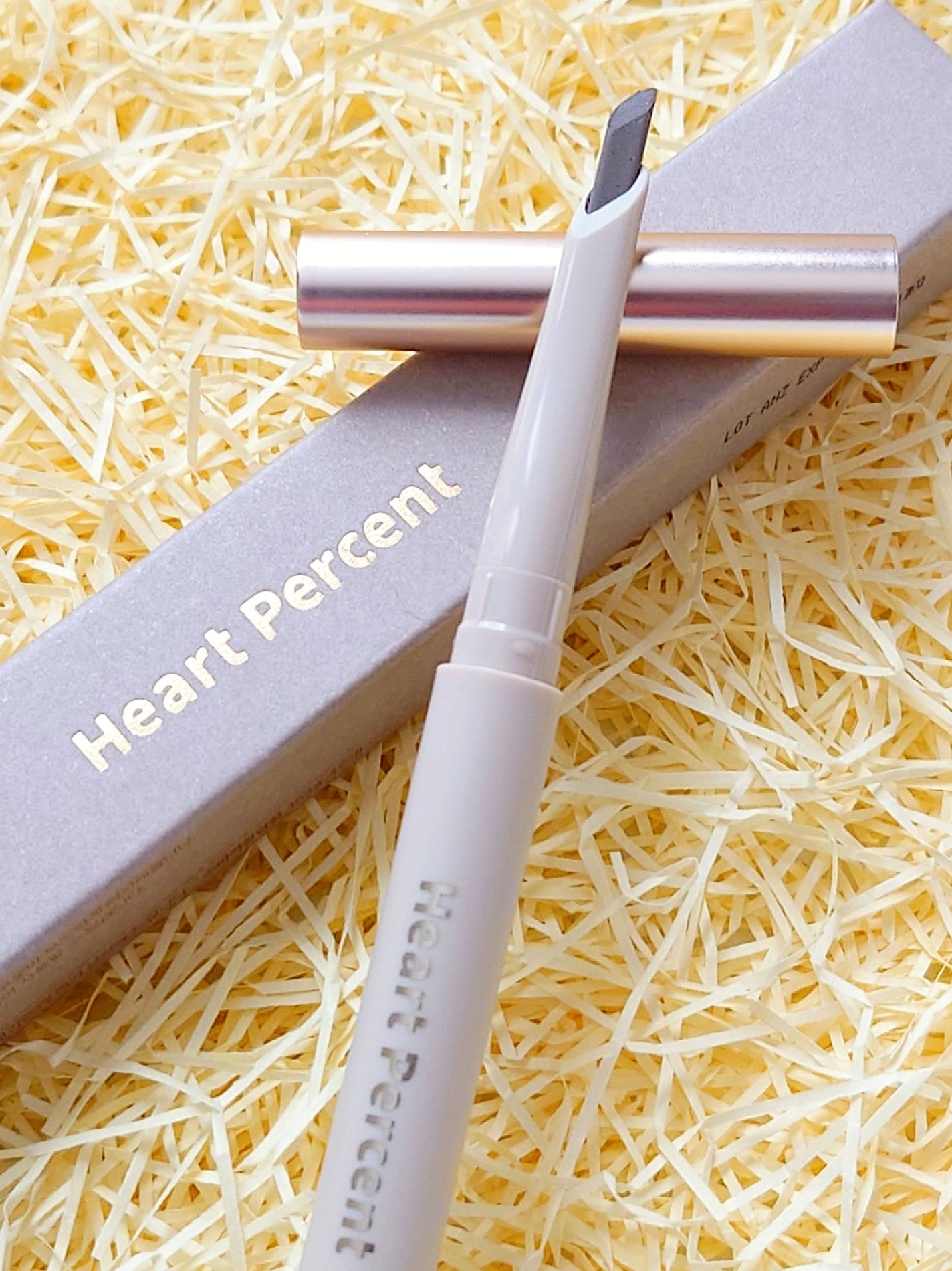 ドット オン ムードエッジ アンド フラットアイブロウ/Heart Percent/アイブロウペンシルを使ったクチコミ(2枚目)
