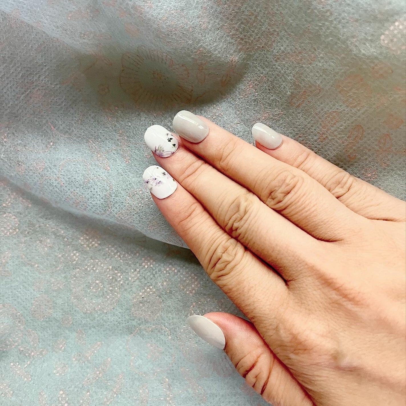 ひとりコスメ部 フォロバ100 on LIPS 「Yumeiruさんの、パープルブルームスプラウト ネイルチップ..」(5枚目)