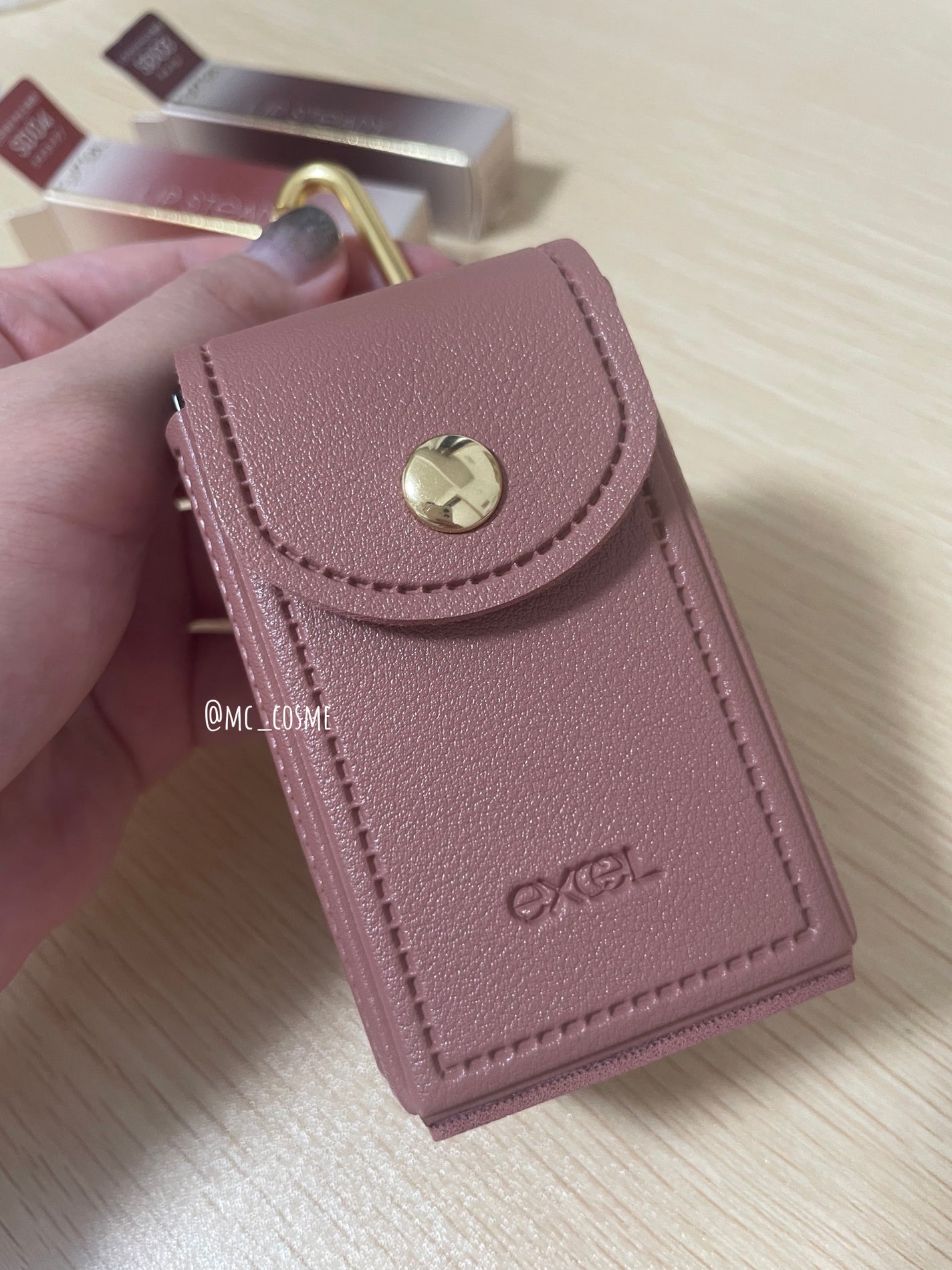 リップステディ/excel/口紅を使ったクチコミ(5枚目)