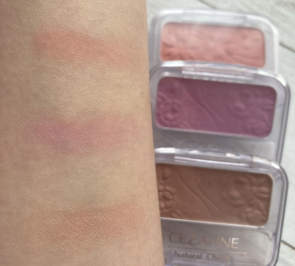 ナチュラル チークN/CEZANNE/パウダーチークを使ったクチコミ（3枚目）