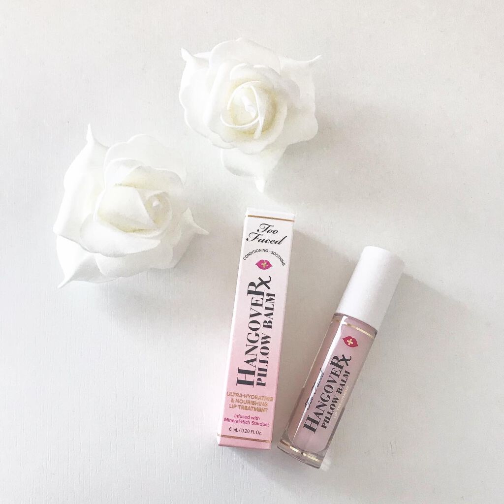 ～トゥー フェイスド ハングオーバー～ ピロー バーム リップ トリートメント/Too Faced/リップ美容液を使ったクチコミ（1枚目）