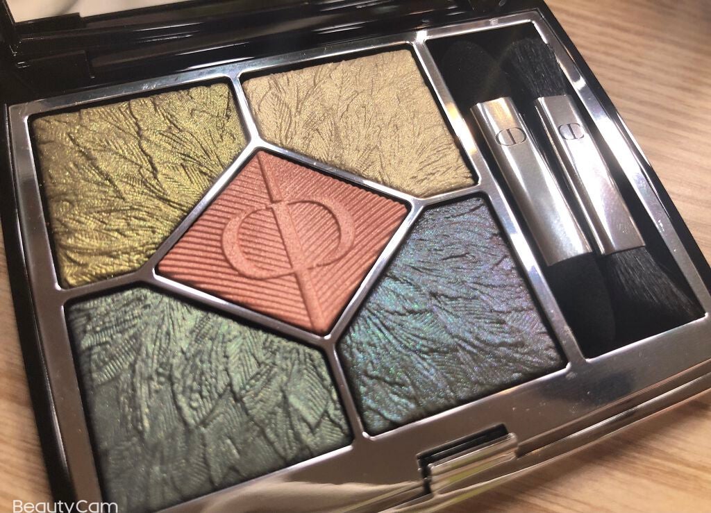 サンク クルール クチュール<バーズ オブ ア フェザー>/Dior/アイシャドウパレットを使ったクチコミ(1枚目)