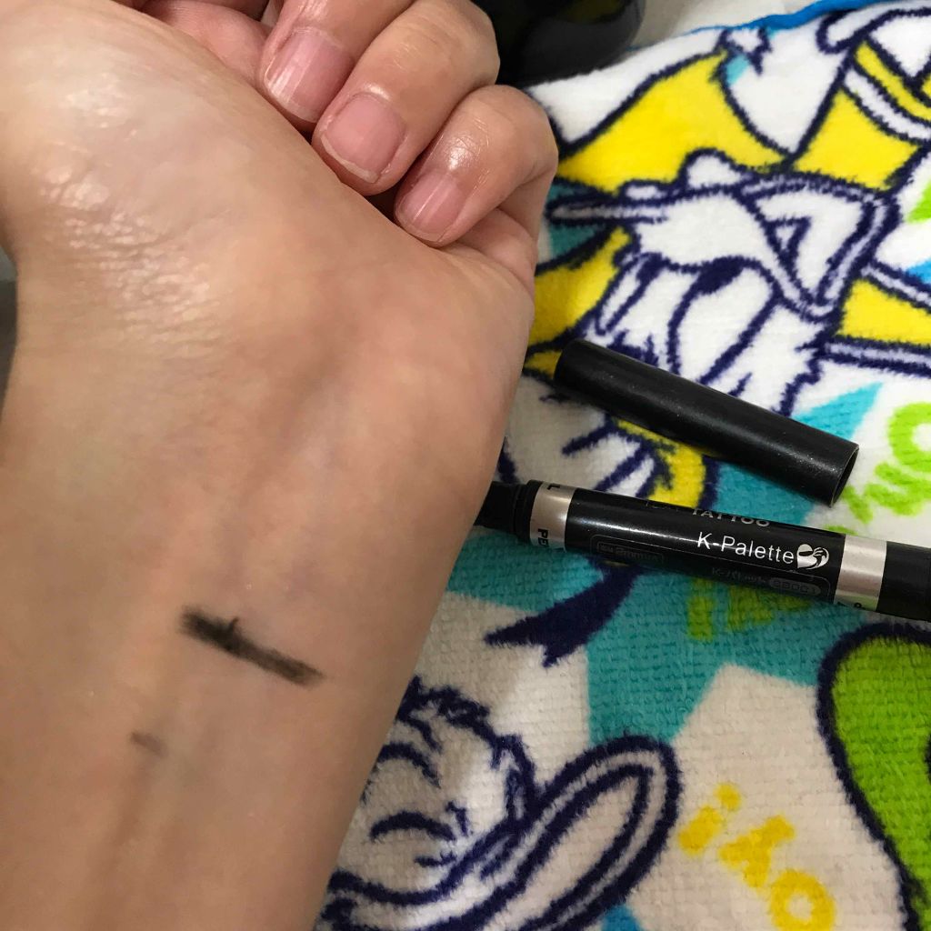 リアルラスティングアイライナー24h/K-パレット/リキッドアイライナーを使ったクチコミ（2枚目）