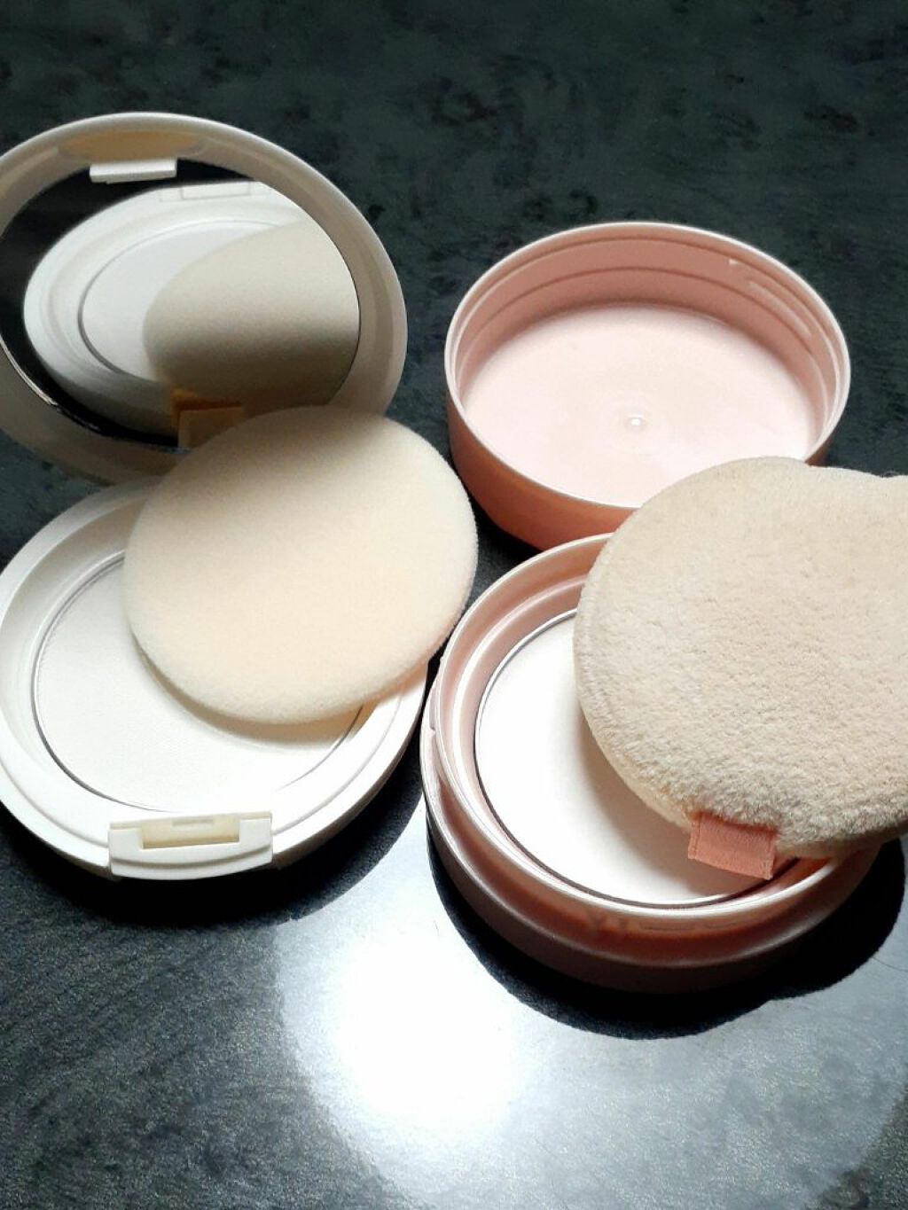 アクメディカ 薬用 フェイスパウダー クリア/ナリスアップ/パウダーファンデーションを使ったクチコミ(3枚目)