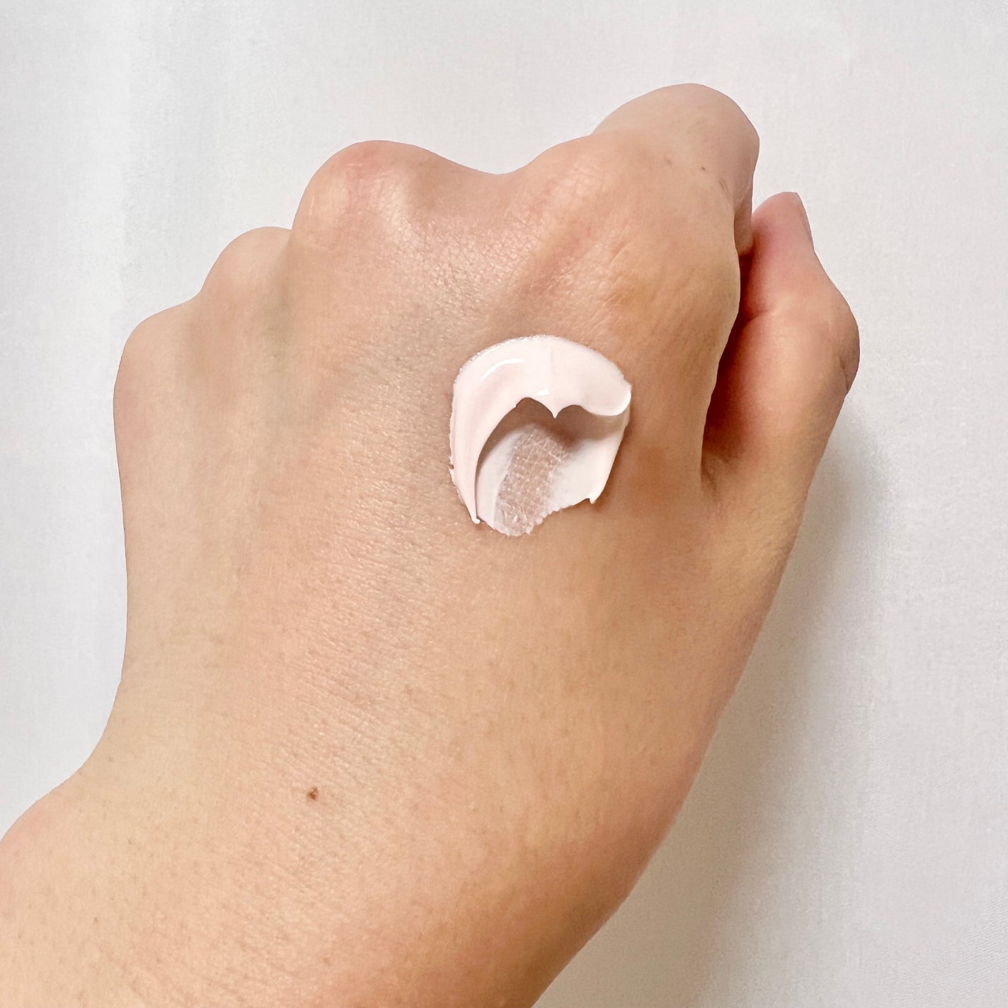 ロージー トーンアップクリーム /Colorgram/化粧下地を使ったクチコミ(4枚目)