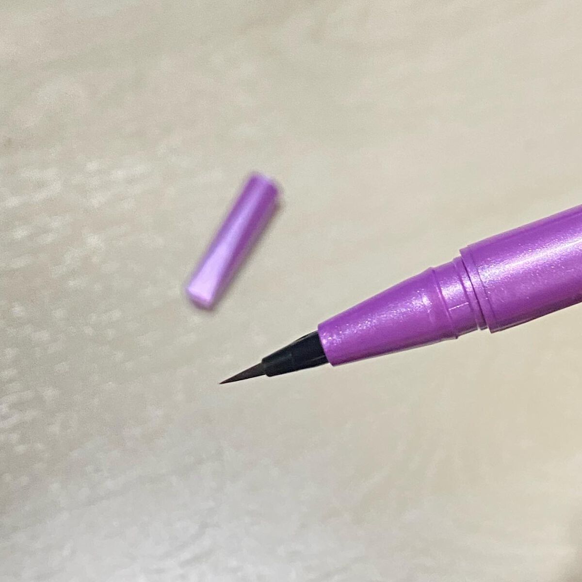 「密着アイライナー」ショート筆リキッド/デジャヴュ/リキッドアイライナーを使ったクチコミ(2枚目)