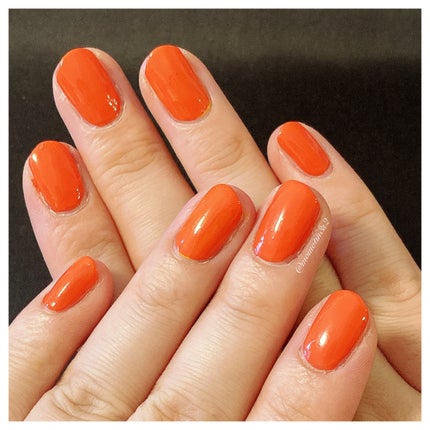 ウルトラ HD スナップ!/REVLON/マニキュアを使ったクチコミ(2枚目)