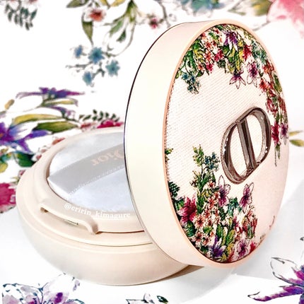 ディオールスキン フォーエヴァー クッション パウダー/Dior/ルースパウダーを使ったクチコミ(4枚目)