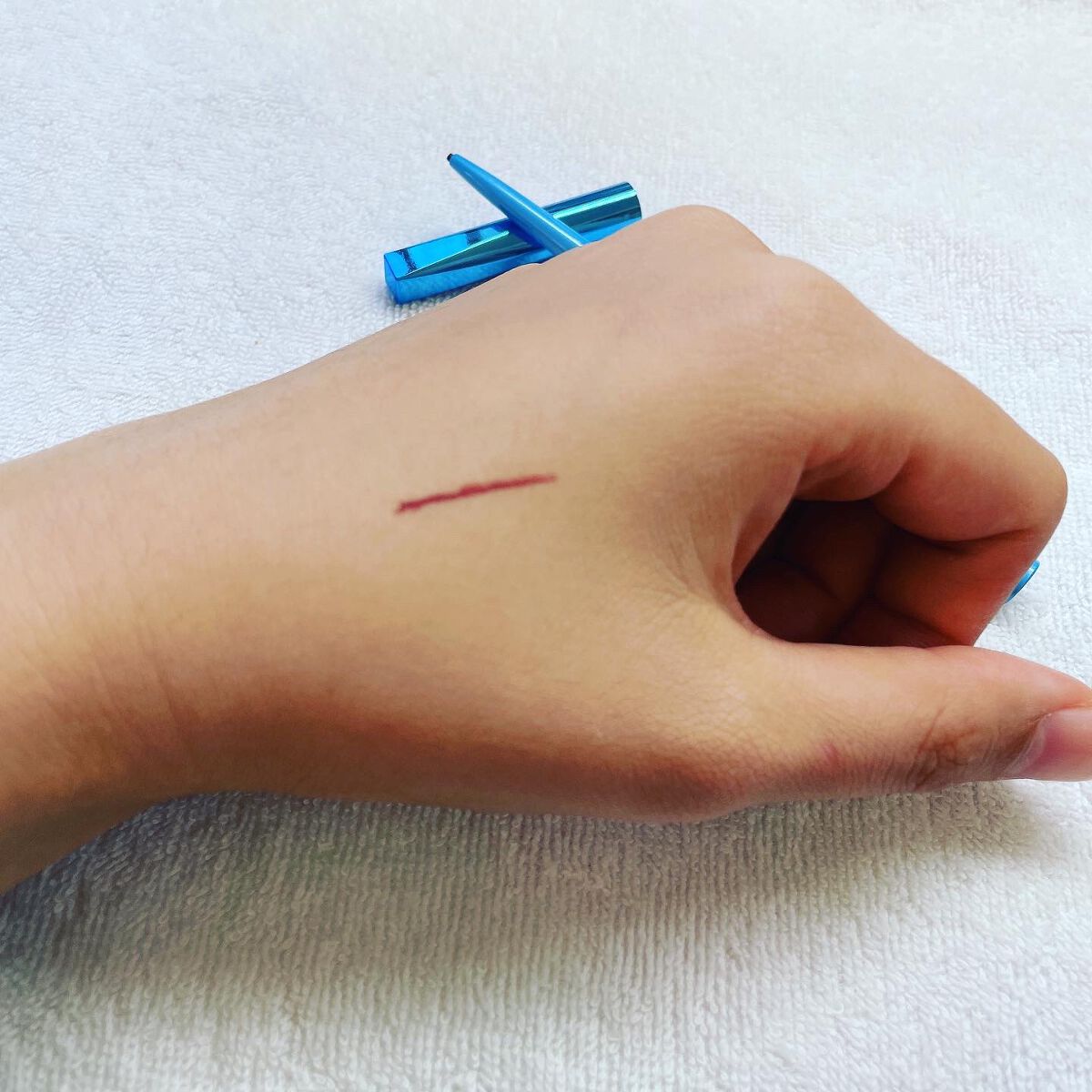 「密着アイライナー」極細クリームペンシル/デジャヴュ/ペンシルアイライナーを使ったクチコミ(9枚目)