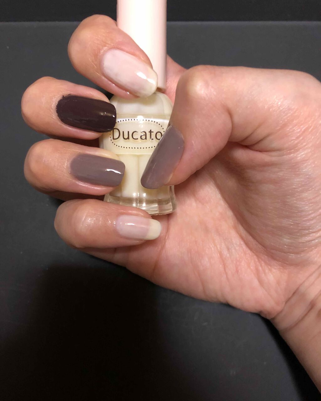 カラフルネイルズ/キャンメイク/マニキュアを使ったクチコミ(2枚目)