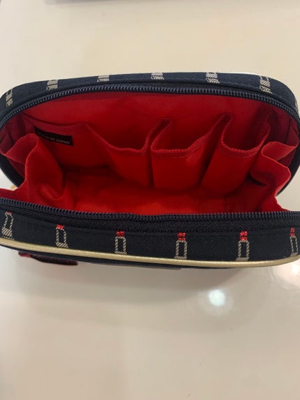 コスメポーチ/ARTISAN&ARTIST(アルティザン・アンド・アーティスト)/化粧ポーチを使ったクチコミ(1枚目)