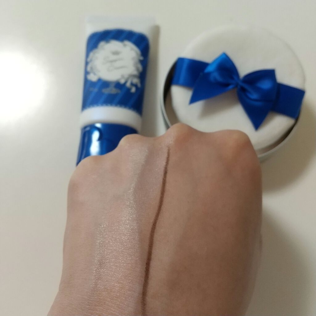 すっぴん ホワイトニングパウダーA/クラブ/プレストパウダーを使ったクチコミ(5枚目)