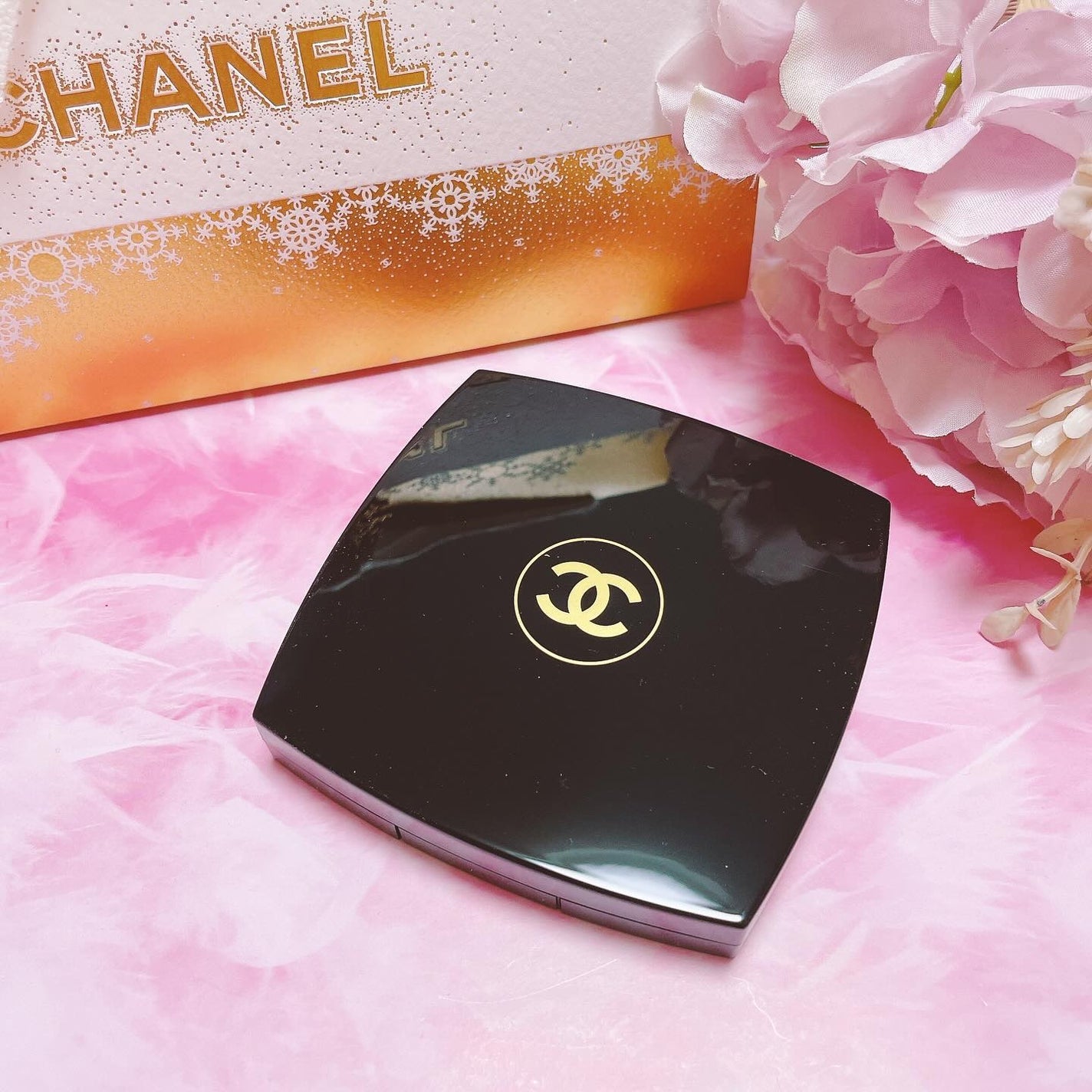 限定アイシャドウパレット】エンチャンテッド ナイト|CHANELの 限定アイシャドウパレット】エンチャンテッド ナイト|CHANELの