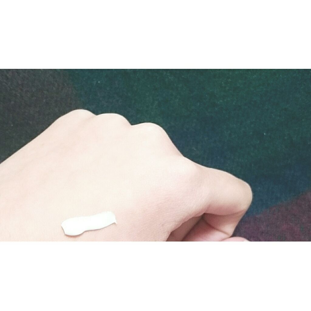 ディアフローラ オイルイン ハンド&ネイルクリーム フローラルブーケ/マンダム/ハンドクリームを使ったクチコミ(2枚目)