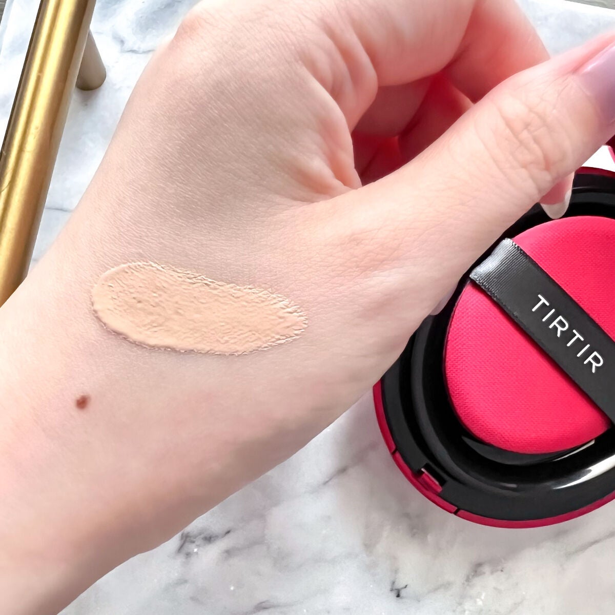 マスク フィット レッド クッション/TIRTIR(ティルティル)/クッションファンデーションを使ったクチコミ(4枚目)