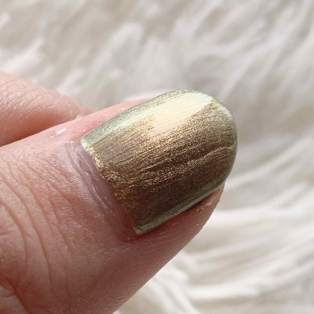 ネイルカラー A/ANNA SUI/マニキュアを使ったクチコミ(3枚目)