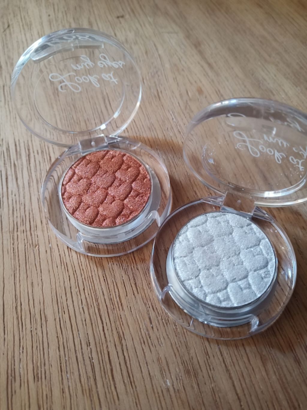 ルックアット マイアイズ/ETUDE/単色アイシャドウを使ったクチコミ（2枚目）