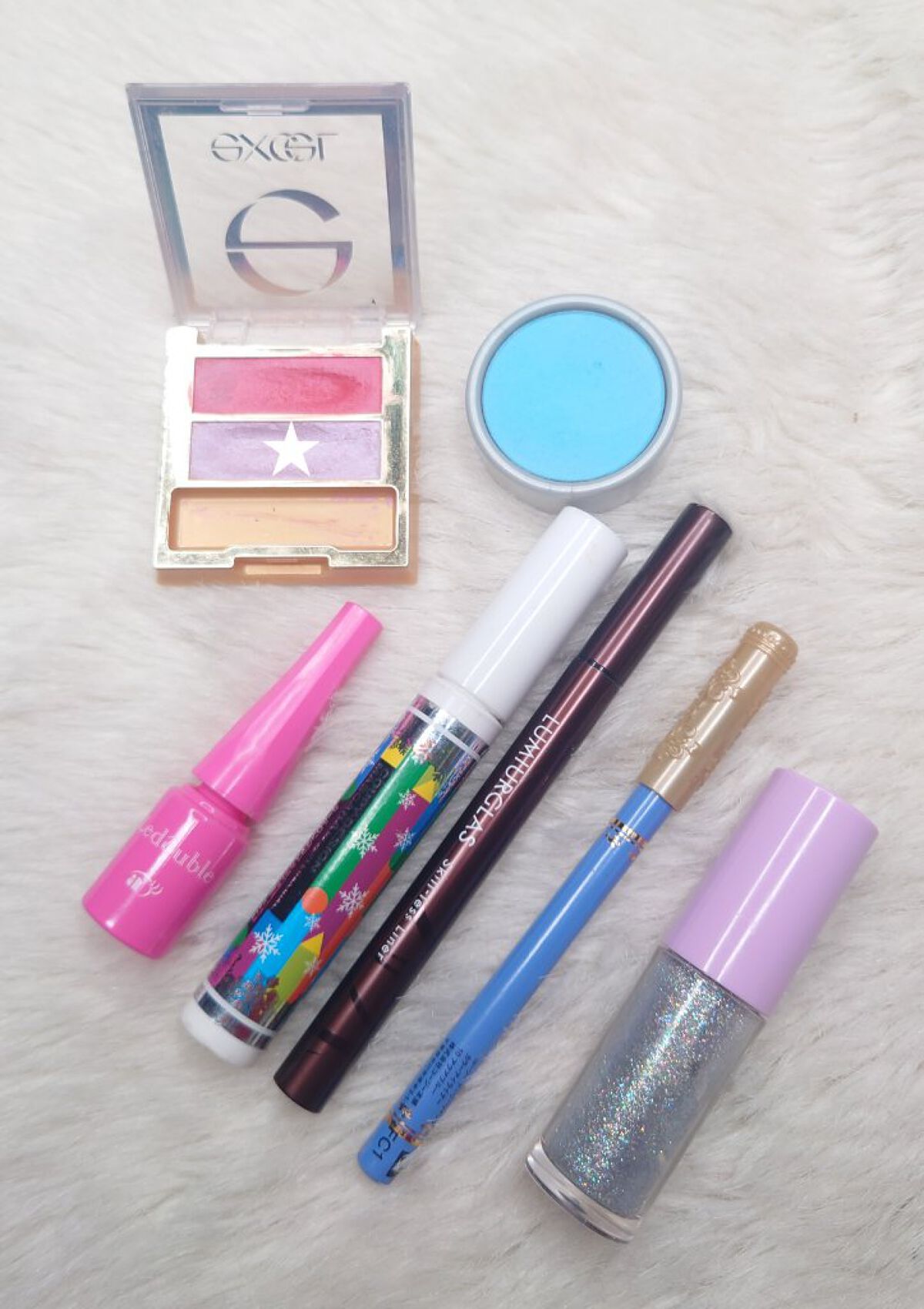 デュアルアイシャドウ N DU01 キラーレッド/excel/アイシャドウパレットを使ったクチコミ（2枚目）