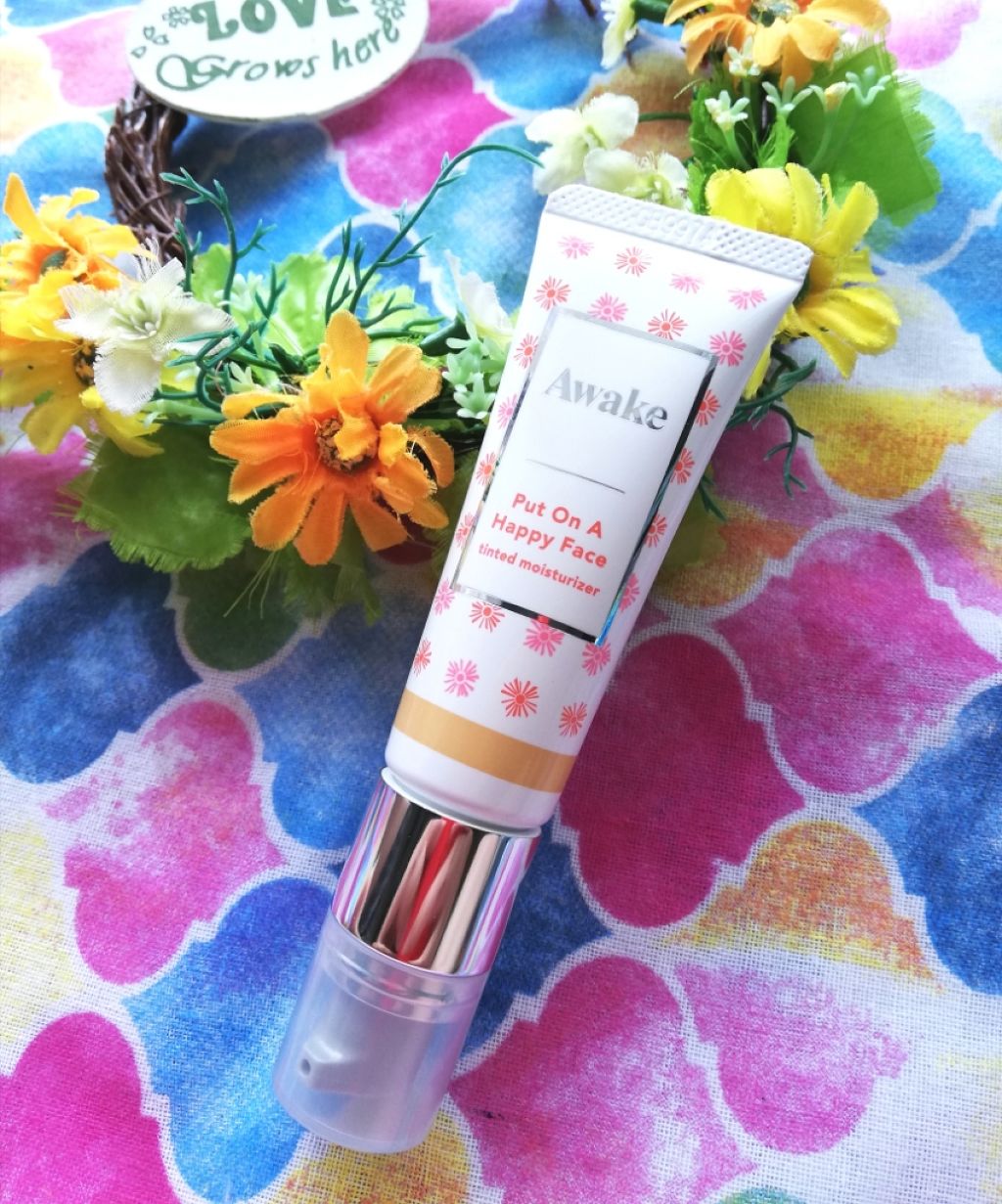 プットオンアハッピーフェイス ティンティド モイスチュアライザー/Awake/CCクリームを使ったクチコミ(1枚目)