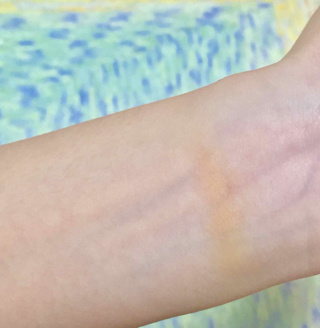 プリズム パウダーアイカラー/リンメル ロンドン/単色アイシャドウを使ったクチコミ（2枚目）