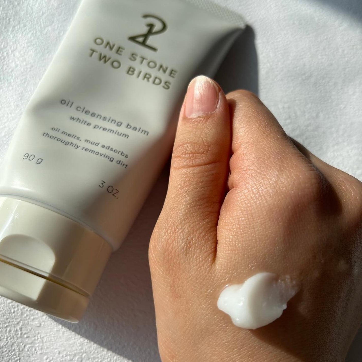 オイルクレンジングバーム ホワイトプレミアム/ONE STONE TWO BIRDS/クレンジングバームを使ったクチコミ(2枚目)